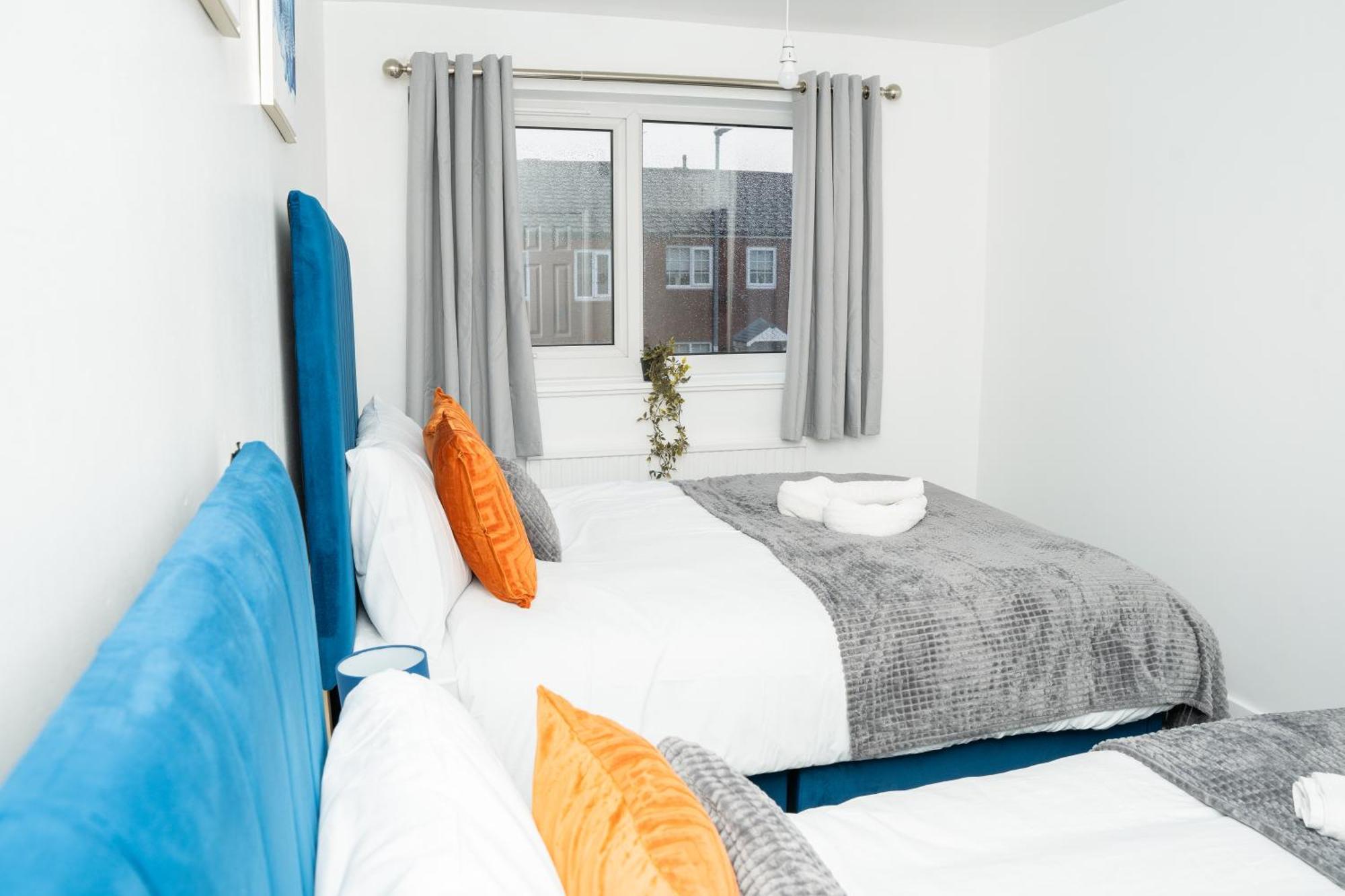 Stylish 3 Bed House With Free Parking Villa Leeds  Exterior photo
