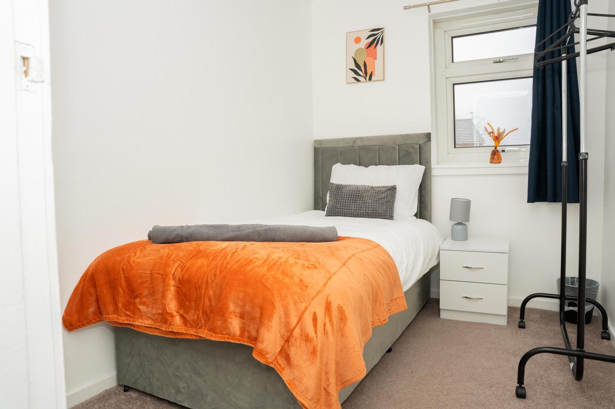 Stylish 3 Bed House With Free Parking Villa Leeds  Exterior photo