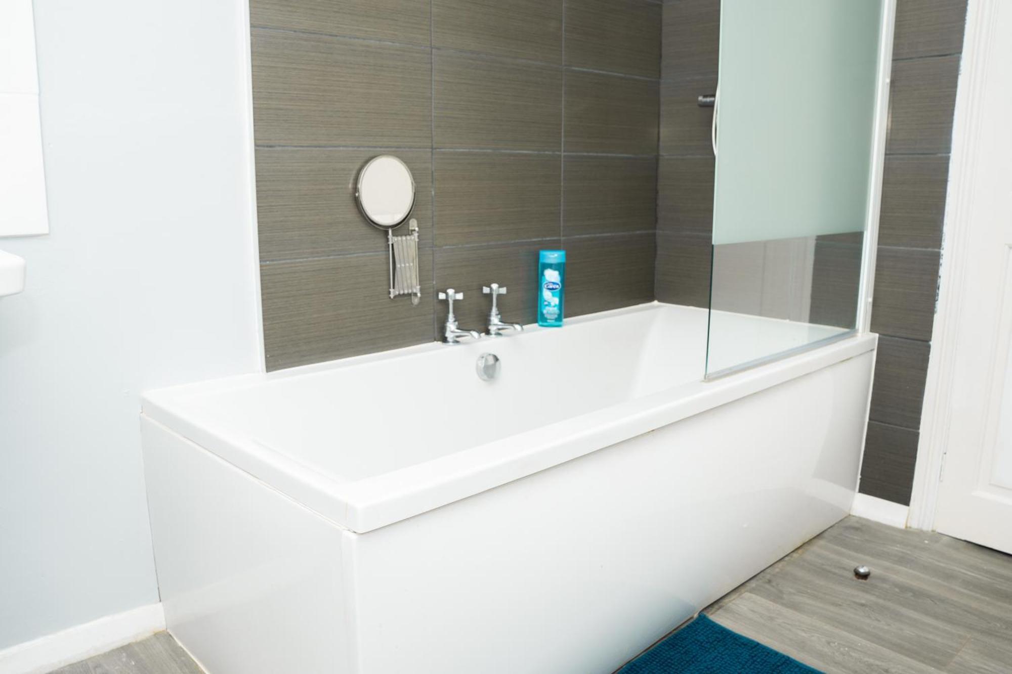 Stylish 3 Bed House With Free Parking Villa Leeds  Exterior photo